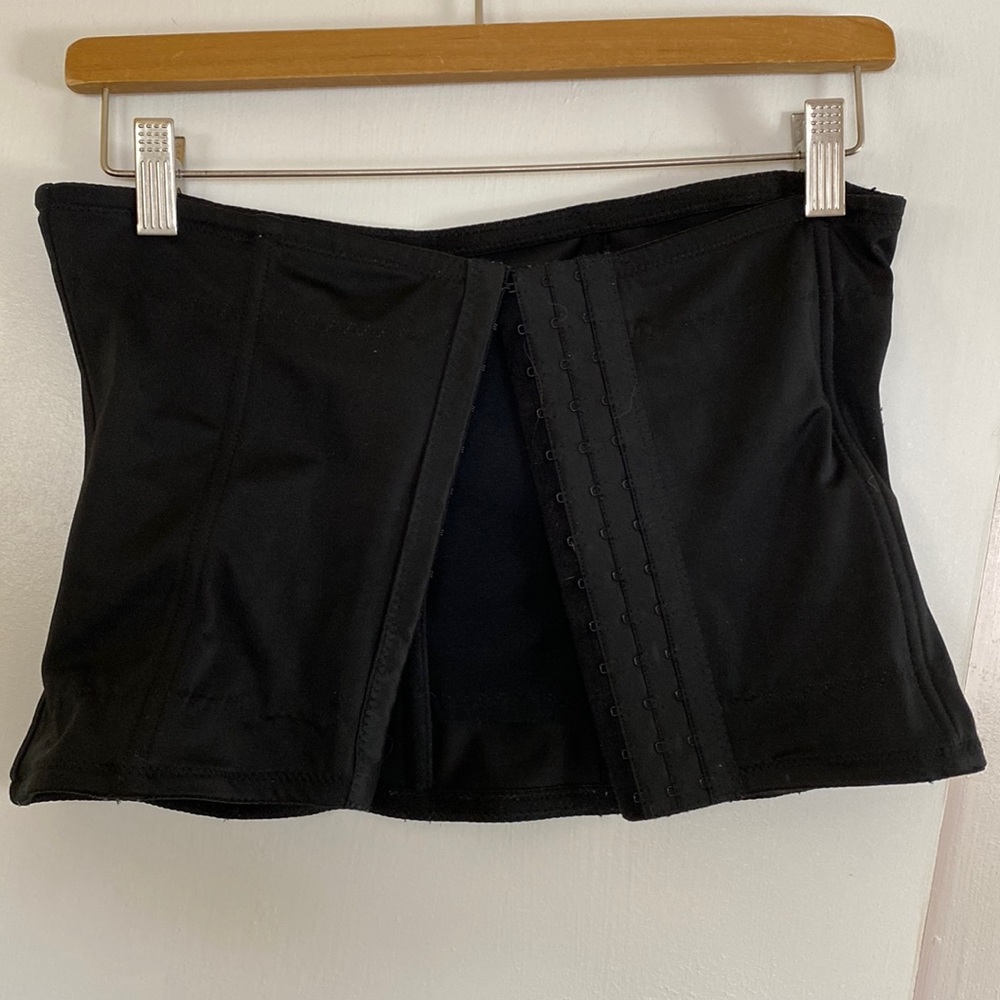 Old fashioned style corset with hooks, brand is FIT